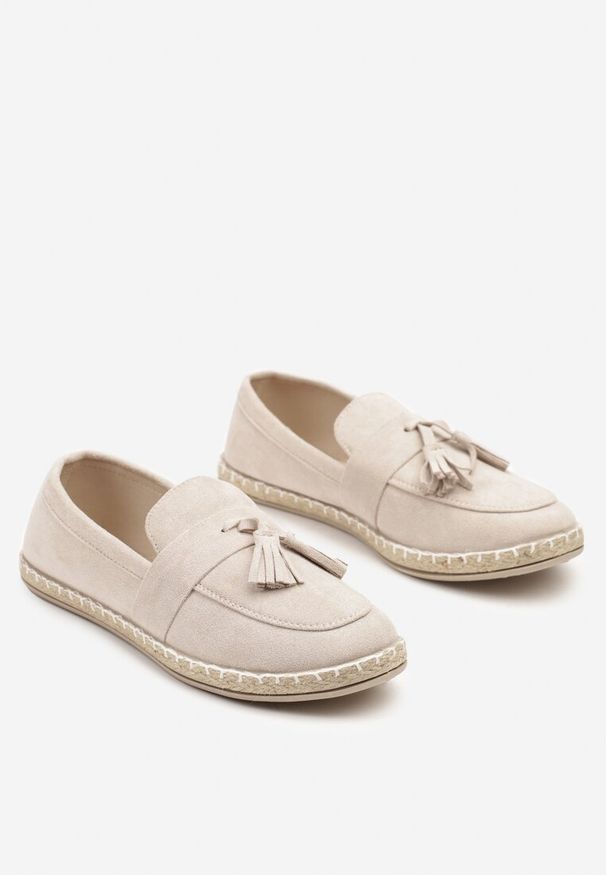 Born2be - Beżowe Espadryle z Ozdobnymi Chwostami Varilia. Okazja: na co dzień. Kolor: beżowy. Materiał: jeans. Obcas: na płaskiej podeszwie. Styl: casual