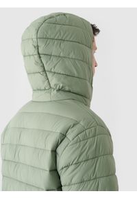 4f - 4F Kurtka puchowa z syntetycznym wypełnieniem męska - khaki XXL. Okazja: na co dzień. Typ kołnierza: kołnierzyk stójkowy, kaptur. Kolor: brązowy, wielokolorowy, oliwkowy. Materiał: syntetyk, puch. Długość: długie. Styl: klasyczny, sportowy, casual