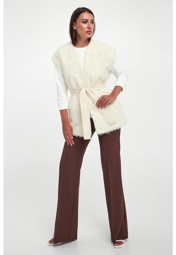 Kamizelka damska futrzana PESERICO. Materiał: futro