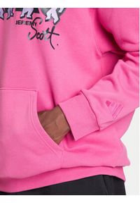 Adidas - adidas Bluza Jeremy Scott Pride JL7625 Różowy Oversize. Kolor: różowy. Materiał: bawełna #4