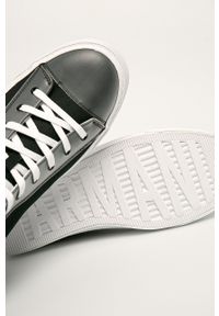 Armani Exchange - Trampki. Nosek buta: okrągły. Zapięcie: sznurówki. Kolor: czarny. Materiał: guma #3