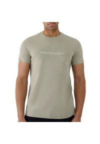 4f - Koszulka męska 4F WSS25TTSHM200444S - zielona. Kolor: zielony. Materiał: bawełna, dresówka, tkanina. Długość rękawa: krótki rękaw. Długość: krótkie #1