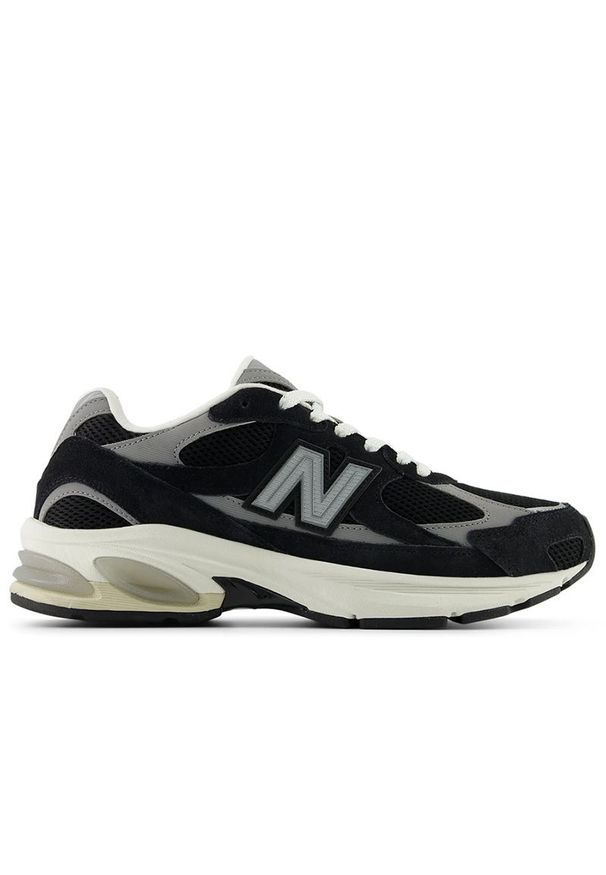 Buty unisex New Balance U2010892 - czarne. Kolor: czarny. Materiał: guma, zamsz. Szerokość cholewki: normalna. Sezon: lato. Sport: bieganie