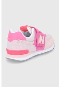 New Balance Buty dziecięce PV574WM1 kolor różowy. Nosek buta: okrągły. Zapięcie: rzepy. Kolor: różowy. Materiał: guma. Model: New Balance 574 #4