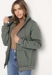Born2be - Zielona Rozpinana Bluza z Bawełną i Kapturem Typu Oversize Diosa. Okazja: na co dzień. Kolor: zielony. Materiał: bawełna. Sezon: wiosna, jesień. Styl: casual, klasyczny #3