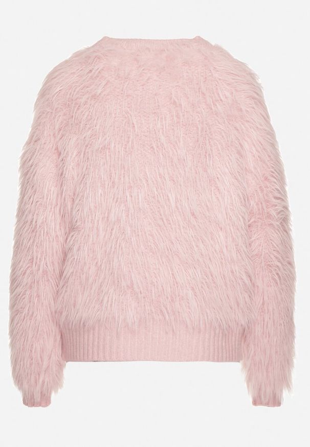 Born2be - Różowy Sweter z Długim Włosiem i Dodatkiem Wełny Merithina. Kolor: różowy. Materiał: wełna. Długość: długie. Styl: klasyczny, elegancki