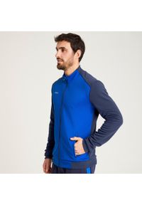 KIPSTA - Bluza treningowa do piłki nożnej Kipsta Essential. Typ kołnierza: komin. Kolor: niebieski. Materiał: poliester, materiał, tkanina, prążkowany, elastan. Sport: fitness, piłka nożna