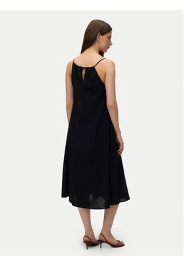 Vero Moda Sukienka letnia Emilo 10340519 Czarny Loose Fit. Kolor: czarny. Materiał: wiskoza. Sezon: lato