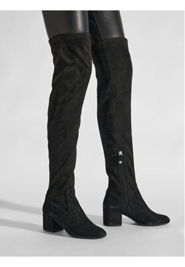 Geox Kozaki D Eleana I D26TWI 0JZ21 C9999 Czarny. Kolor: czarny. Materiał: materiał