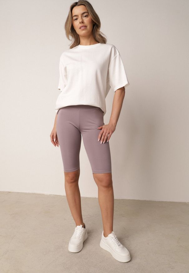 Born2be - Jasnofioletowe Szorty Kolarki z Wysokim Stanem i Modelującym Pasem Toadgrass. Stan: podwyższony. Kolor: fioletowy. Styl: elegancki
