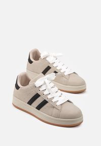 Born2be - Beżowo-Czarne Buty Sportowe Sneakersy z Paskami z Boku Riliannea. Okazja: na co dzień, na spacer. Zapięcie: pasek. Kolor: beżowy. Sport: turystyka piesza #3