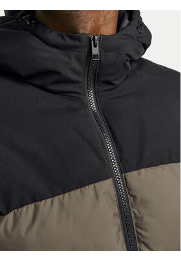 Jack & Jones - Jack&Jones Kurtka zimowa Moon 12256882 Brązowy Regular Fit. Kolor: brązowy. Materiał: syntetyk. Sezon: zima