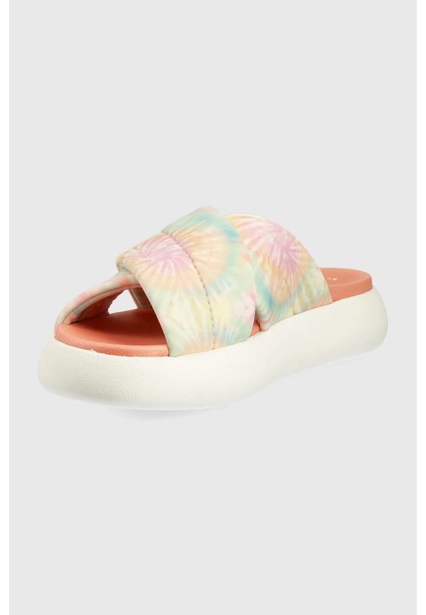 Toms klapki Alpargata Mallow damskie na platformie. Materiał: materiał. Obcas: na platformie