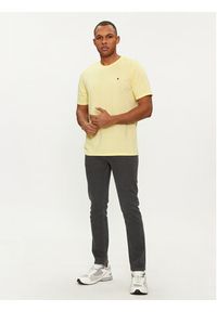 Jack & Jones - Jack&Jones T-Shirt Paulos 12245087 Żółty Standard Fit. Kolor: żółty. Materiał: bawełna