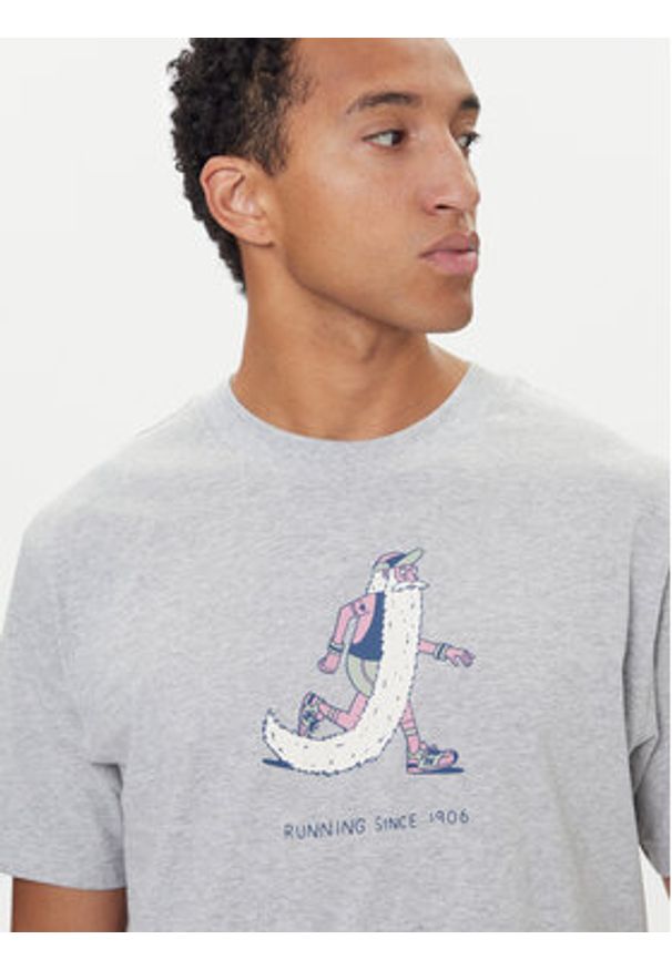 New Balance T-Shirt MT53941 Szary Regular Fit. Kolor: szary. Materiał: bawełna