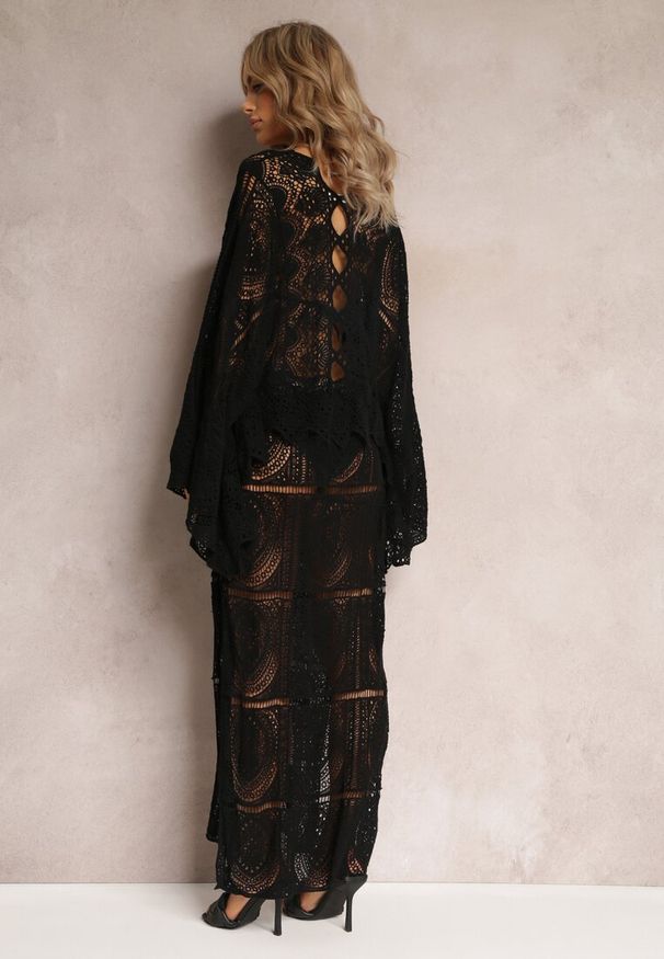 Renee - Czarna Szydełkowa Sukienka Maxi z Wycięciami i Wiązaniem Upenna. Kolor: czarny. Materiał: tkanina, bawełna. Wzór: aplikacja. Styl: elegancki. Długość: maxi