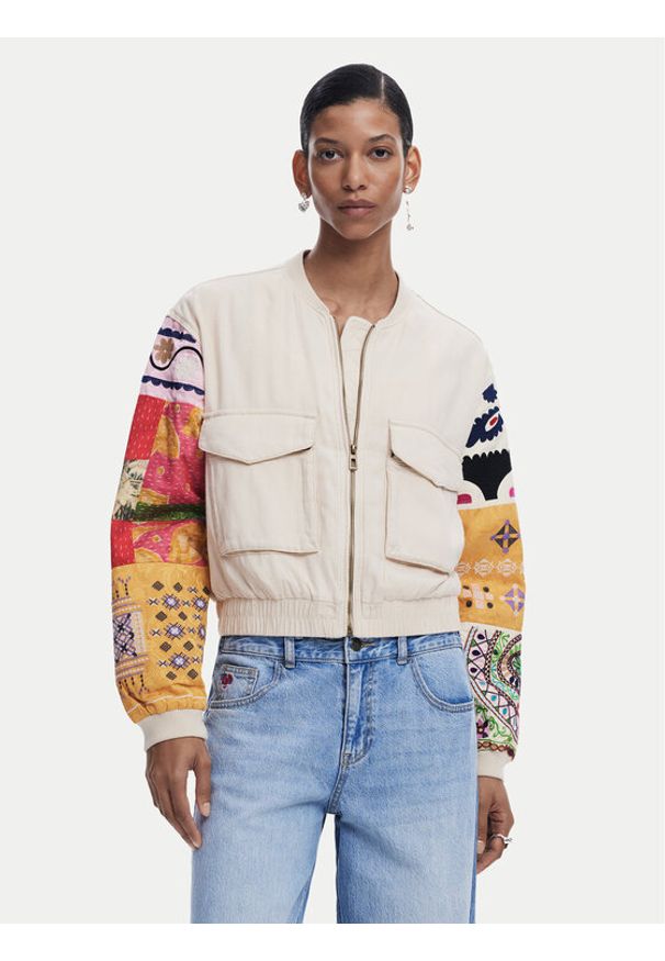 Desigual Kurtka bomber Austin 25SWEW51 Beżowy Regular Fit. Kolor: beżowy. Materiał: len