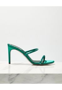 RENE CAOVILLA - Zielone sandały na szpilce Bessie. Zapięcie: pasek. Kolor: zielony. Materiał: jedwab, satyna. Wzór: aplikacja, paski. Obcas: na szpilce. Wysokość obcasa: średni #3