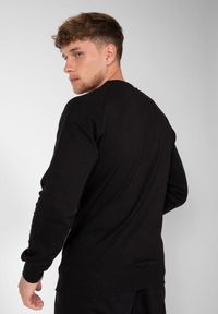 GORILLA WEAR - Newark Sweatshirt - Czarny. Kolor: czarny. Materiał: dresówka. Sport: fitness