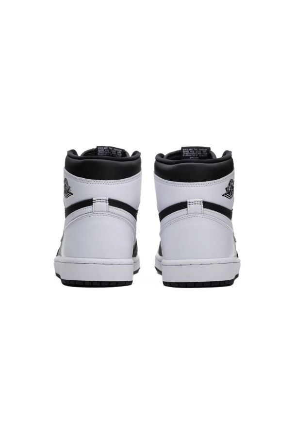 Sneakersy męskie Nike Air Jordan 1 Retro High OG "Black & White". Kolor: czarny. Model: Nike Air Jordan