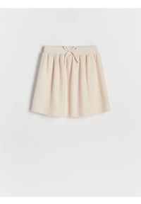 Reserved - Dzianinowa spódnica - beżowy. Kolor: beżowy. Materiał: dzianina