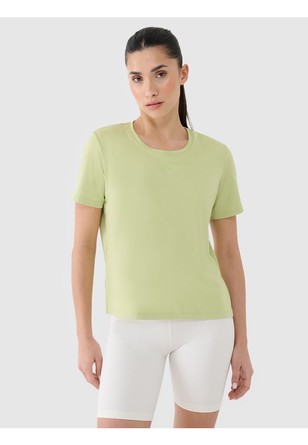 4f - 4F Koszulka treningowa oversize szybkoschnąca damska - zielona XXL. Kolor: zielony. Materiał: poliester, elastan, materiał, włókno, dzianina. Długość rękawa: krótki rękaw. Długość: krótkie. Wzór: ze splotem, gładki, jednolity. Sport: fitness