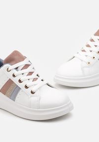 Born2be - Biało-Różowe Sneakersy z Przeszyciami Lisene. Kolor: biały #5