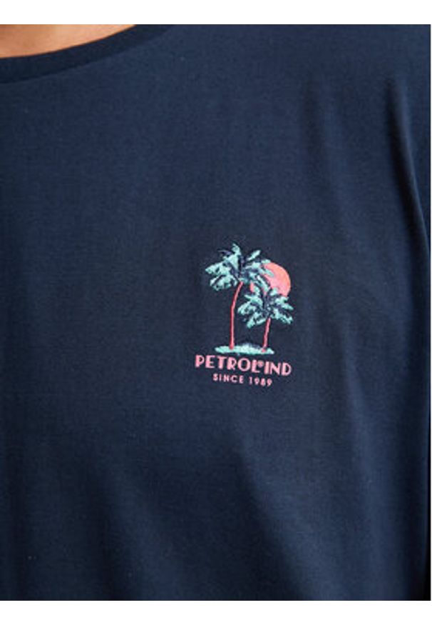 Petrol Industries T-Shirt M-1050-TSR644 Granatowy Regular Fit. Kolor: niebieski. Materiał: bawełna