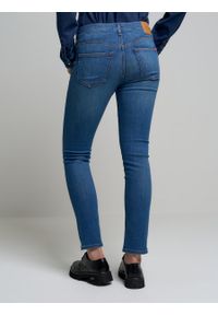 Big-Star - Spodnie jeans damskie Adela Straight 440. Kolor: niebieski. Styl: klasyczny #4
