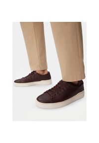 Sneakersy Clarks. Kolor: brązowy #1