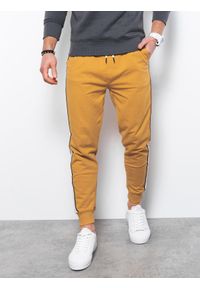 Ombre Clothing - Spodnie męskie dresowe joggery P951 - musztardowe - XXL. Kolor: żółty. Materiał: dresówka #8