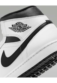 Nike Air Jordan 1 Sneakersy męskie. Kolor: biały. Model: Nike Air Jordan #8