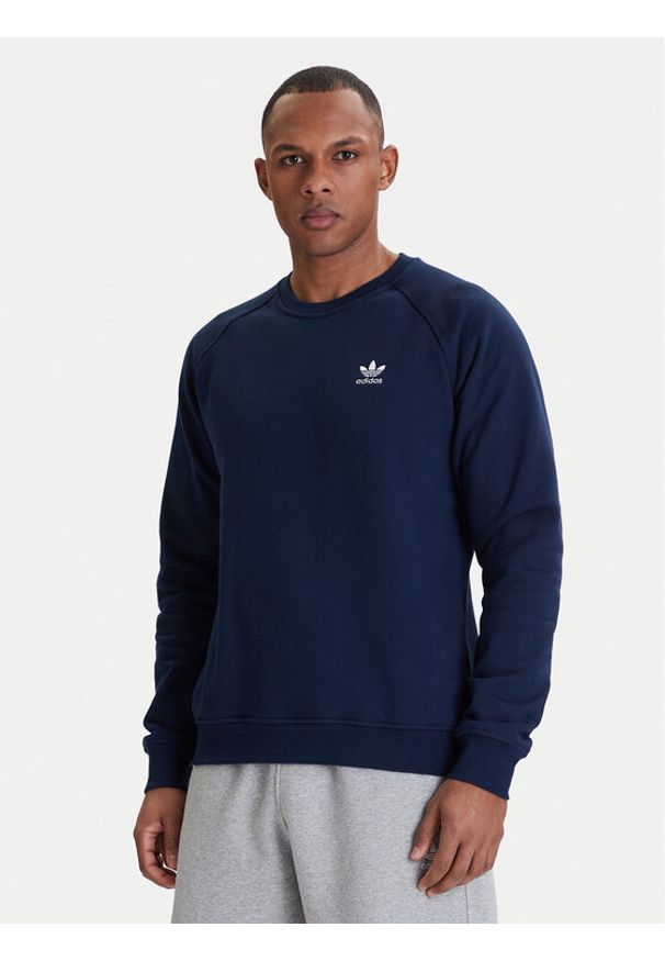 Adidas - adidas Bluza Trefoil Essentials IY4935 Granatowy Regular Fit. Kolor: niebieski. Materiał: bawełna