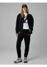 4f - 4F Spodnie dresowe joggery uniseks 4F x Bartosz Zmarzlik - czarne XS. Kolor: czarny. Materiał: dresówka. Wzór: nadruk #2
