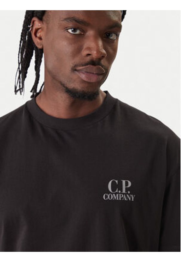 C.P. Company T-Shirt 20CMTS086A005100W Czarny Regular Fit. Kolor: czarny. Materiał: bawełna