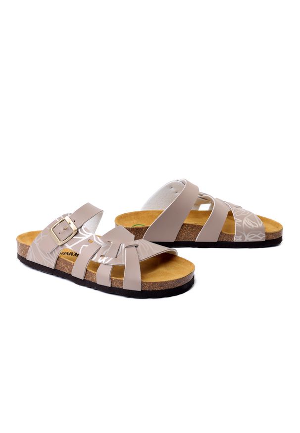 Dr. Brinkmann - DR. BRINKMANN 700804-08 beige, klapki damskie. Kolor: beżowy