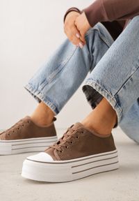 Born2be - Brązowe Trampki na Grubej Podeszwie z Plecioną Cholewką Nalivera. Okazja: na co dzień. Kolor: brązowy. Materiał: skóra, jeans. Szerokość cholewki: normalna. Styl: casual, rockowy #2