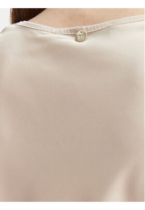 Rinascimento Bluzka CFC0127631003 Beżowy Regular Fit. Kolor: beżowy. Materiał: syntetyk