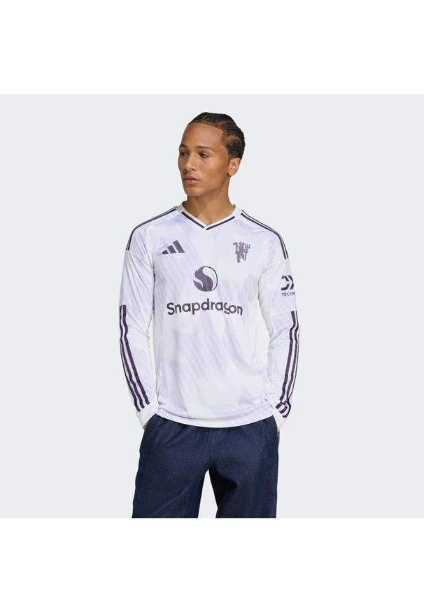 Adidas - Koszulka Manchester United 25/26 Long Sleeve Away. Kolor: biały. Długość rękawa: długi rękaw. Sport: piłka nożna