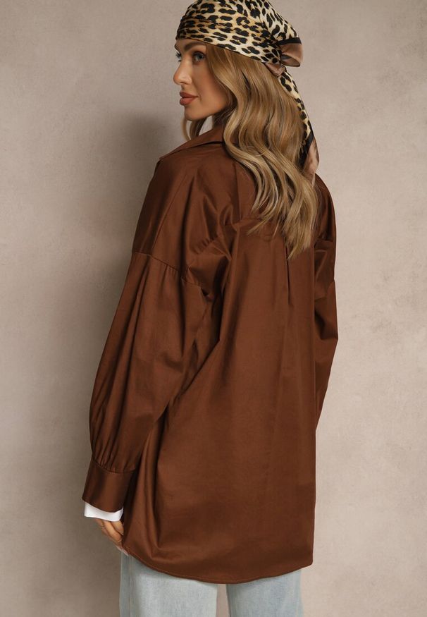 Renee - Brązowa Bawełniana Koszula Typu Oversize Ronmira. Okazja: na co dzień. Kolor: brązowy. Materiał: bawełna. Styl: casual, elegancki