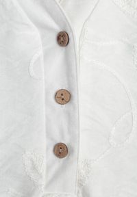 Born2be - Biała Koszula z Wiskozy z Haftowanymi Kwiatami Sylimeine. Okazja: na co dzień. Kolekcja: plus size. Kolor: biały. Materiał: wiskoza. Wzór: kwiaty, haft. Sezon: lato. Styl: casual, klasyczny #6