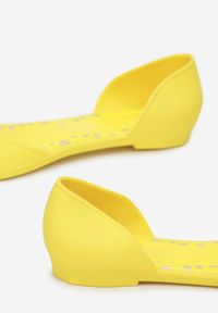 Born2be - Żółte Balerinki Lamereino. Nosek buta: otwarty. Zapięcie: bez zapięcia. Kolor: żółty. Materiał: guma, jeans. Wzór: aplikacja. Styl: klasyczny #3