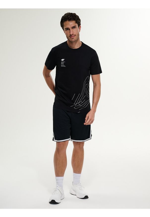 4f - 4F T-shirt regular z nadrukiem męski - czarny XXL. Okazja: na co dzień. Kolor: czarny. Materiał: jeans, materiał, dresówka, bawełna. Wzór: nadruk. Styl: casual, klasyczny