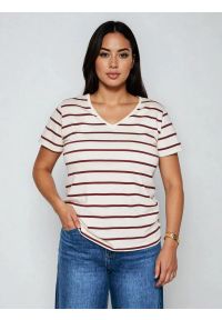 Big-Star - Koszulka damska z dekoltem v-neck w paski kremowa Retina 103. Okazja: na spacer, na co dzień. Typ kołnierza: dekolt w kształcie V. Kolor: biały. Materiał: denim, bawełna, len. Wzór: paski. Styl: casual, klasyczny #7