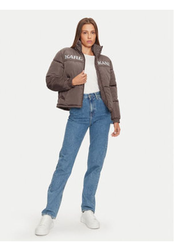 Karl Kani Kurtka zimowa Retro Essential 61760003 Beżowy Regular Fit. Kolor: beżowy. Materiał: syntetyk. Sezon: zima. Styl: retro