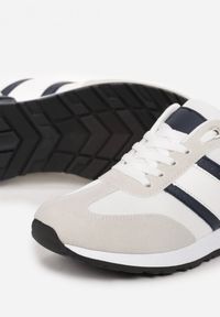Born2be - Białe Buty Sportowe Sznurowane z Wstawkami Devora. Kolor: biały