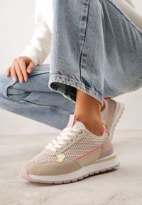 Born2be - Ciemnobeżowe Sneakersy z Siateczką i Antypoślizgową Podeszwą Katala. Okazja: na spacer, na co dzień. Kolor: beżowy. Materiał: jeans. Sport: turystyka piesza #9