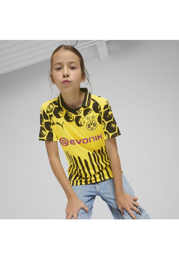 Puma - Młodzieżowa koszulka KIDSUPER × BORUSSIA DORTMUND PUMA Faster Yellow Black. Kolor: czarny, wielokolorowy, żółty. Wzór: kolorowy, geometria. Sport: piłka nożna