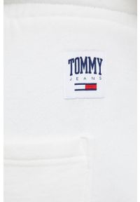 Tommy Jeans Spodnie męskie kolor biały z aplikacją. Kolor: biały. Materiał: dzianina, bawełna. Wzór: aplikacja