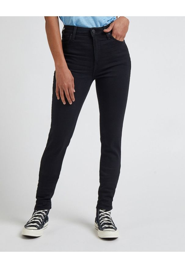 Lee - Spodnie jeansowe damskie LEE SCARLETT HIGH BLACK RINSE. Okazja: do pracy, na spacer, na co dzień. Kolor: czarny. Materiał: jeans. Styl: casual